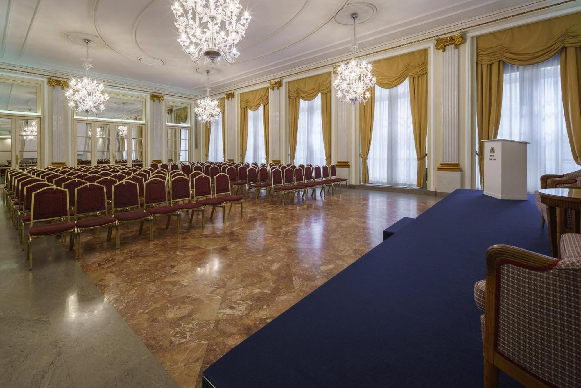 Eurostars Hotel Excelsior Napoli Bagian luar foto